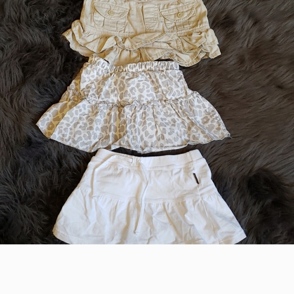 Lot of 15 Baby Girl Clothes Size 6 - 9 months Bundle - Picture 4 of 5